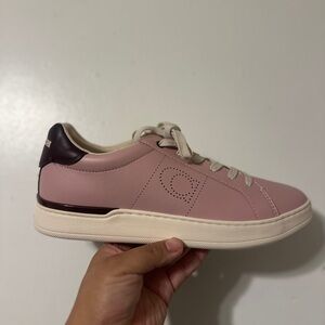 Women’s Coach Lowline Leather Sneakers
